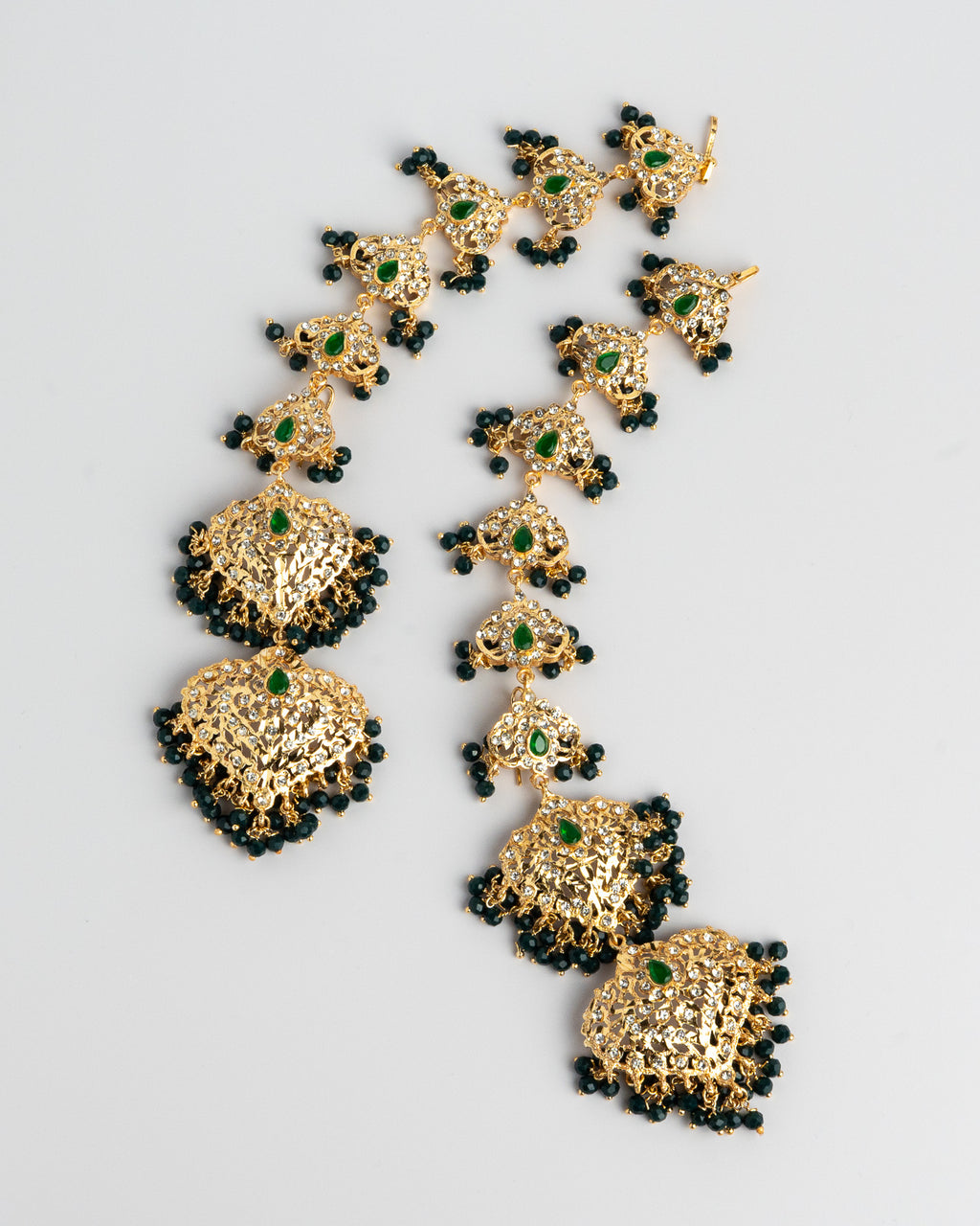Golden long thappa earring