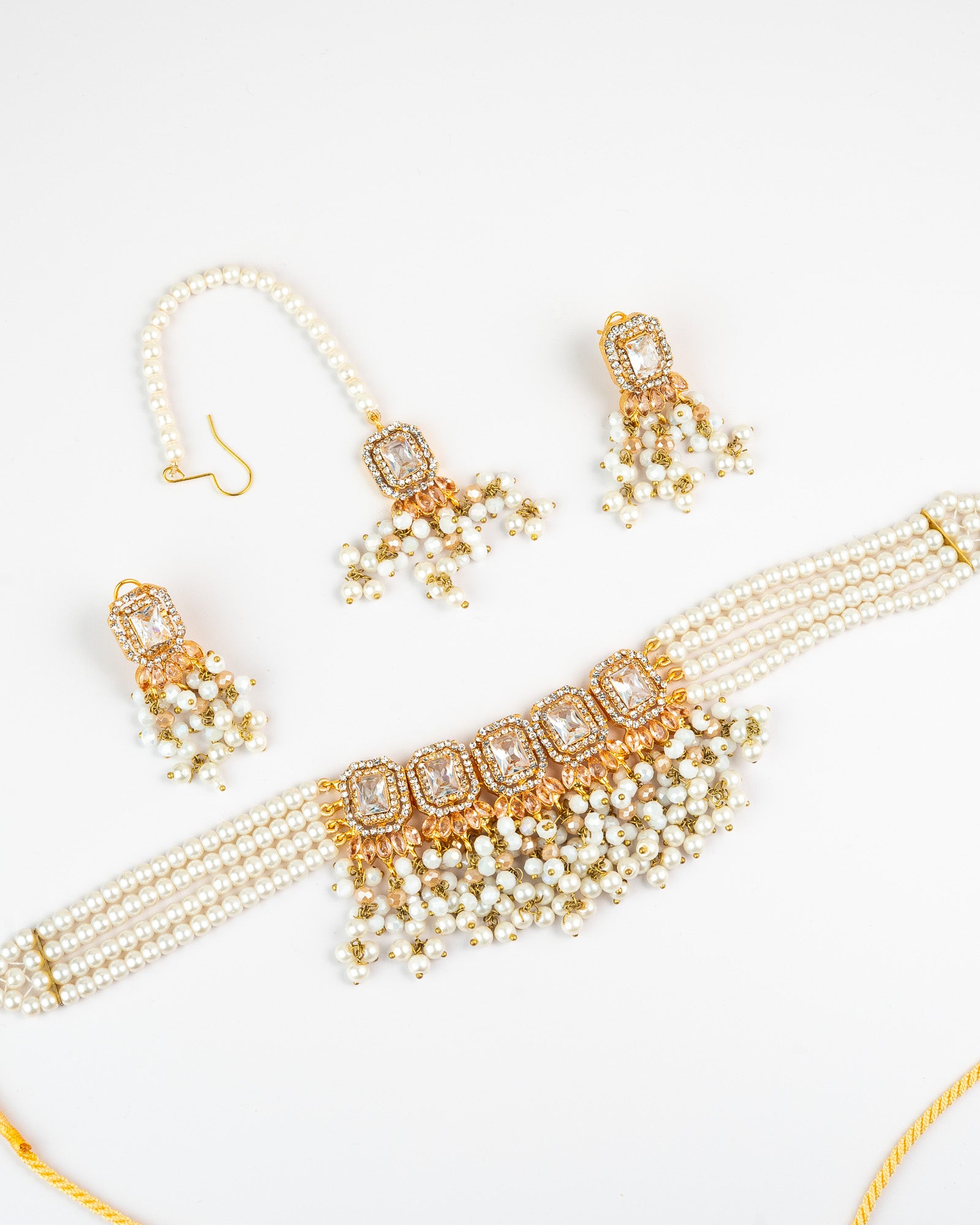 Hoor Choker Tikka and Earrings Set